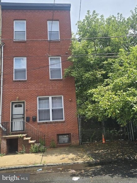 Photo - 2025 N 18th Street Unit 1 Apartment