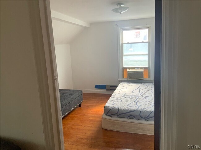 Foto del edificio - 214 1st N St