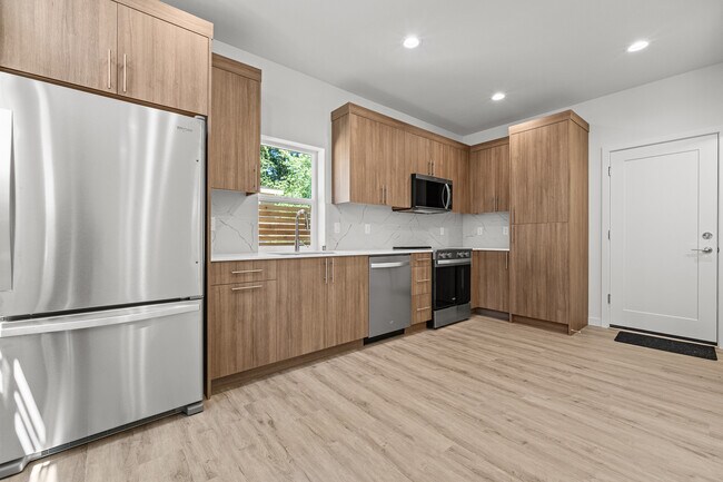 Foto del edificio - 2546 NE 143rd St