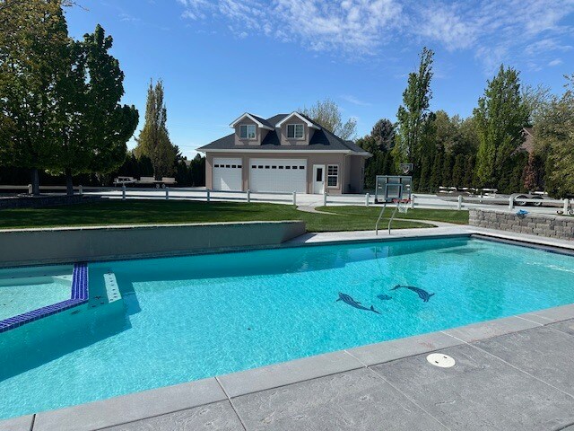 Foto del edificio - 2547 Canyon Gate Pl