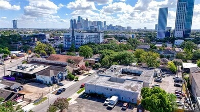 Building Photo - 1423 Hawthorne St