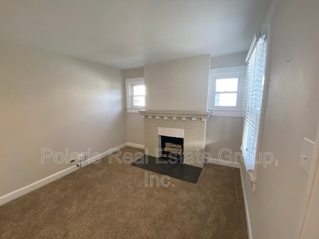 Foto del edificio - 1102 N Emerson Ave