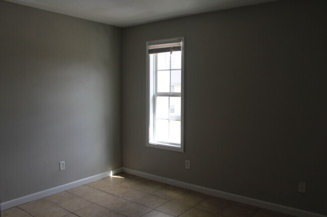 Foto del edificio - 2BD/1B Apartment