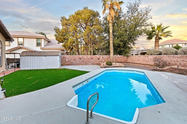 Foto del edificio - 1984 Paseo Granada Ln