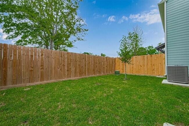 Photo - 8106 Esther Acres Ln House