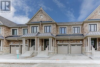 Building Photo - 53 Velvet Dr