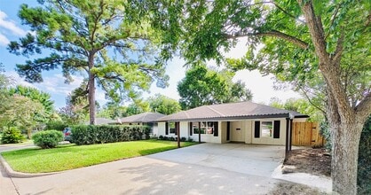 Building Photo - 9906 Bassoon Dr