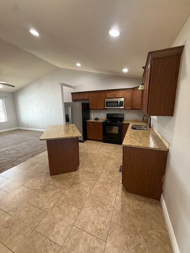 Foto del edificio - 8457 Granite Ct