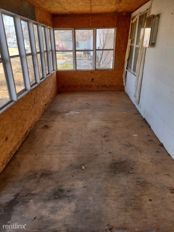 Building Photo - 3 br, 1 bath House - 716 Blackworth St 1 U...