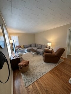 Foto del edificio - 125 E 35th Pl