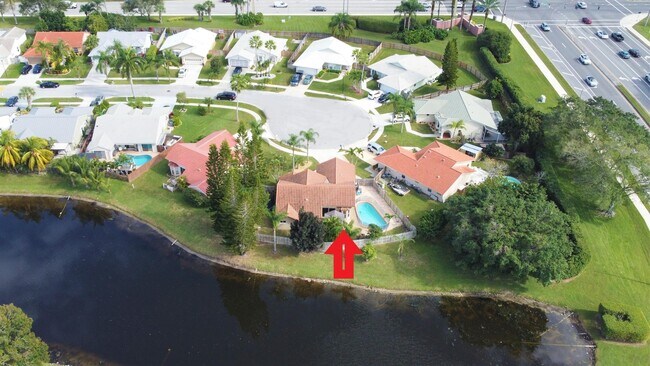 Foto del edificio - 5016 Rosen Blvd