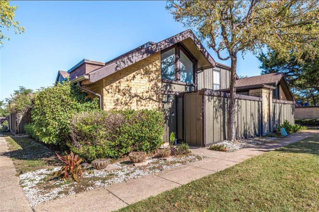 Foto principal - 4641 Country Creek Dr