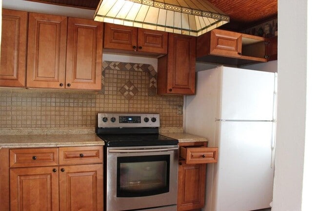 Foto del edificio - 921 SW 20th Ct