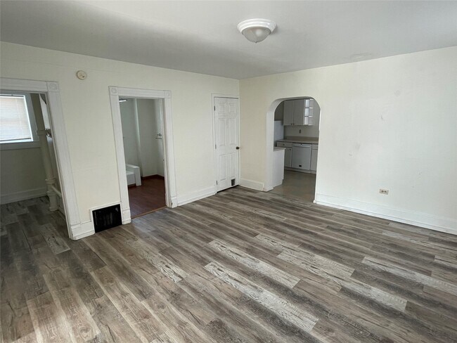 Foto del edificio - 912 W 2nd St