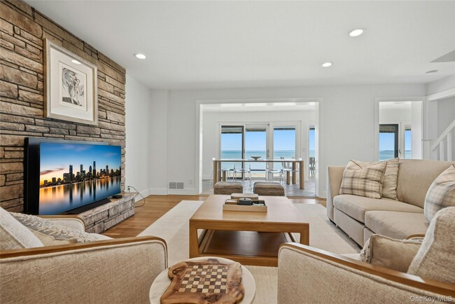 Foto del edificio - 8908 Peconic Bay Blvd