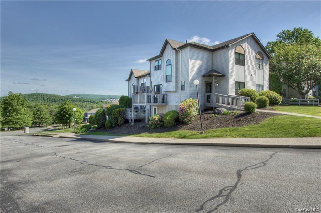Primary Photo - 36 Concetta Ct