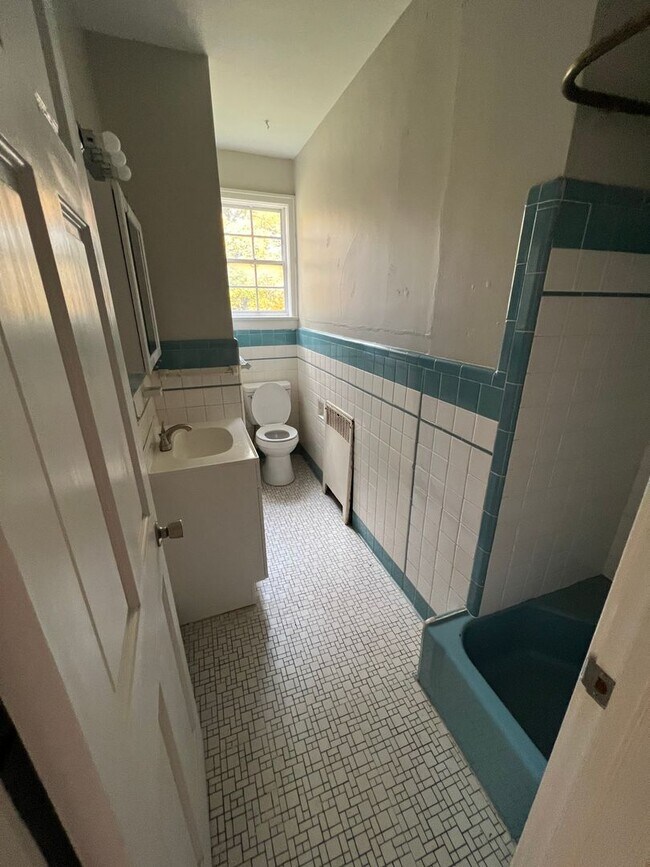 Foto del edificio - 3751 Sunrise Ave NW