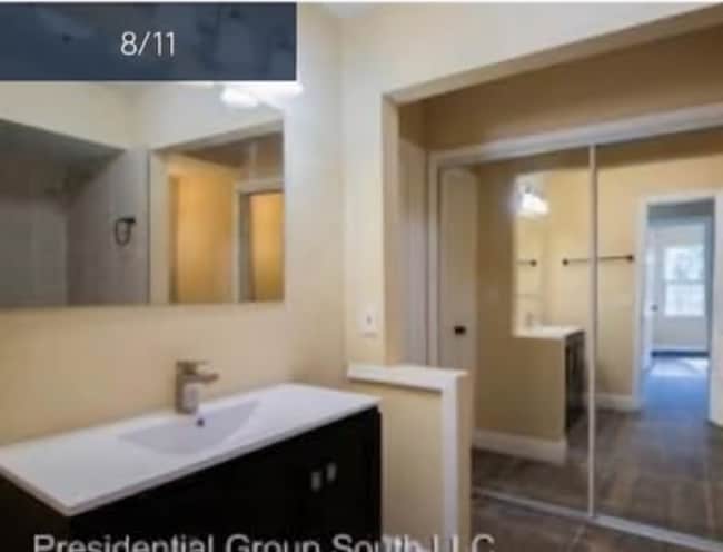 Photo - 2 Sweetbay Ln House