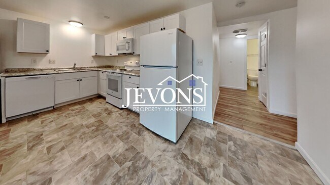 Foto del edificio - 2076 E 56th St