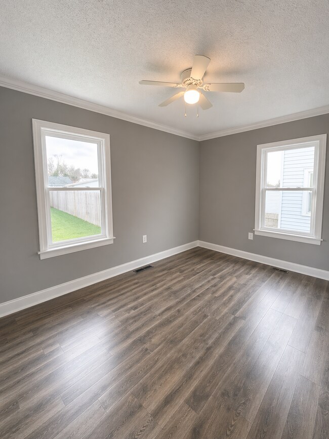 Foto del edificio - Updated 2BR Home with Finished Basement and 2-Car Garage