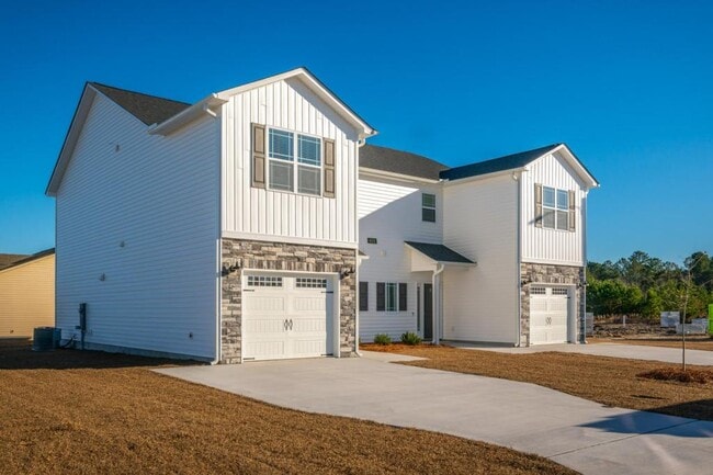 Building Photo - 4512 A Laurel Ridge Drive