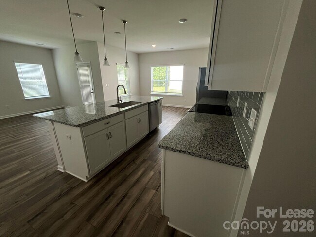 Foto del edificio - 1120 Langston Ln
