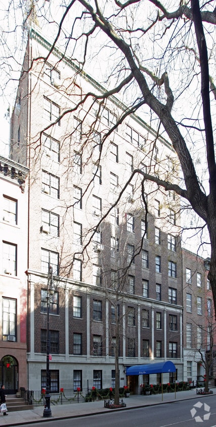 Building Photo - 35 W. 9 Owners Corp