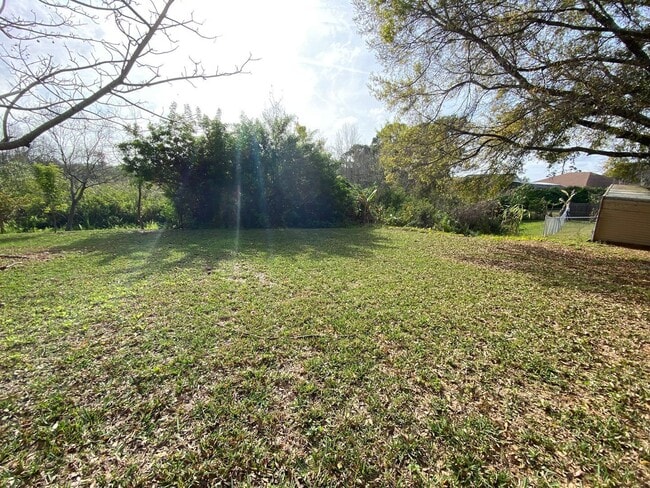 Foto del edificio - 9637 Lake Douglas Pl