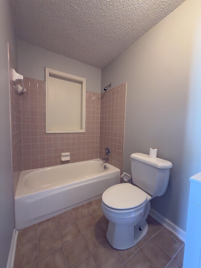 Foto del edificio - 3443 Barron Ave