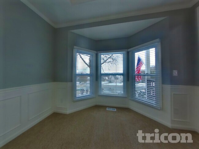 Foto del edificio - 302 E 123rd Terrace