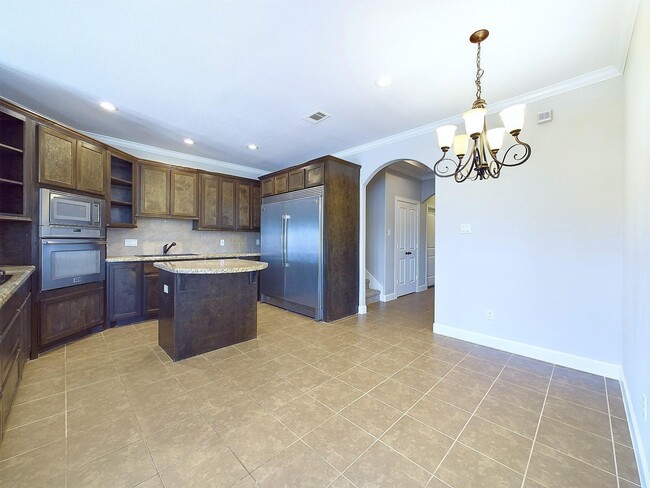 Building Photo - 123 Renaissance Ct