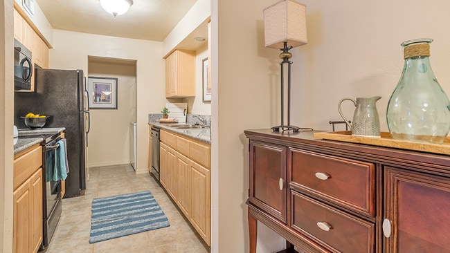 Building Photo - El Dorado Place