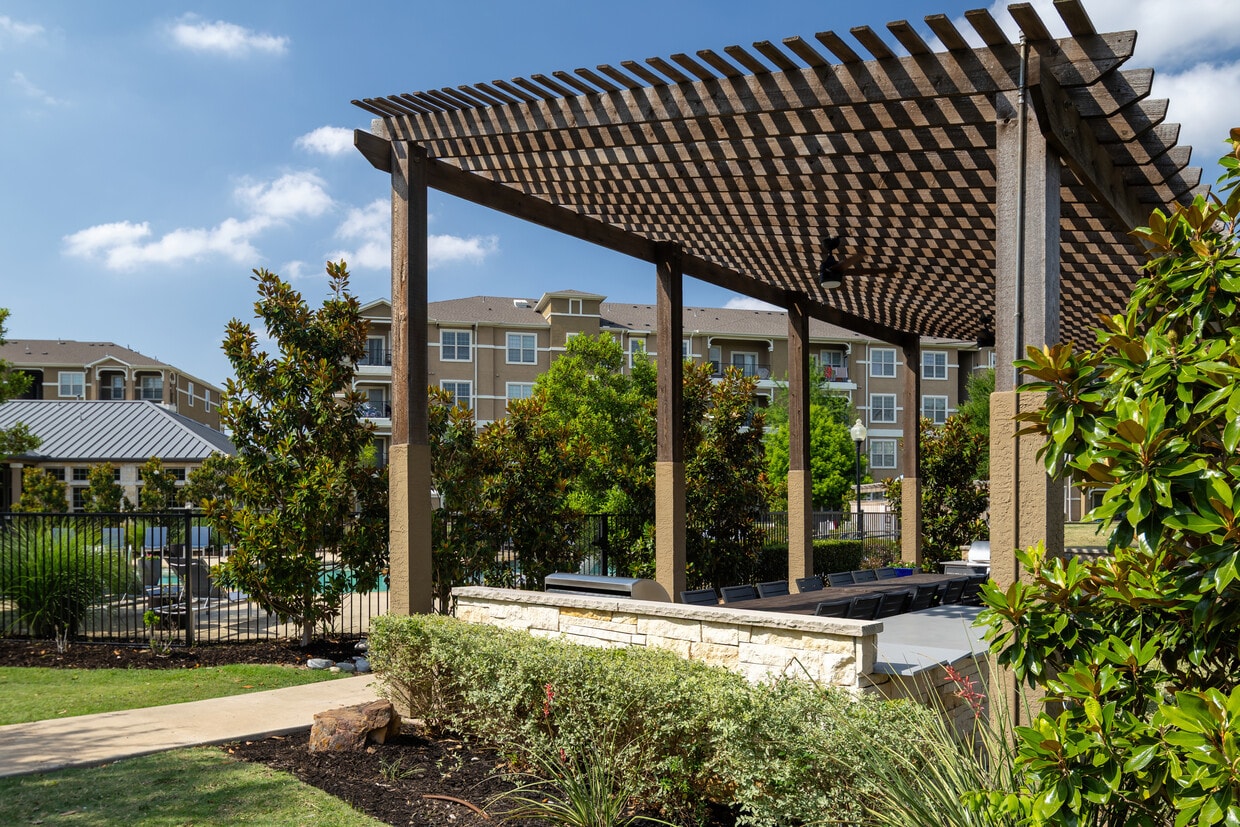 Avalon Frisco at Main 1801 McCord Way Frisco, TX 75033