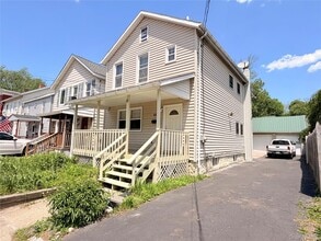 Building Photo - 60 Hammond St