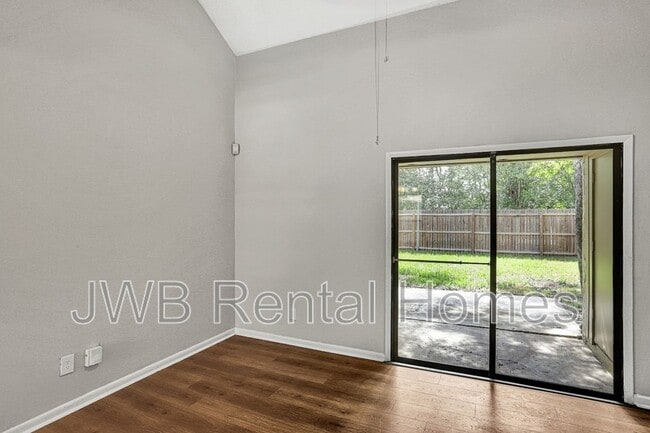 Building Photo - 8386 Windypine Ln