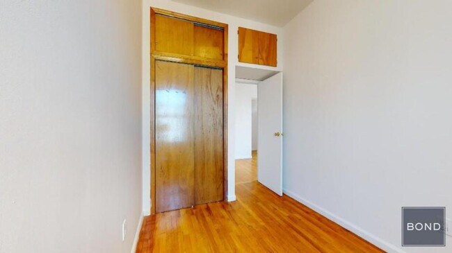 Building Photo - 3 bedroom in Manhattan NY 10003