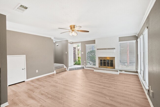 Building Photo - 7716 Challie Ln