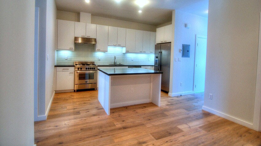 Foto principal - Modern top floor 2 Bedroom plus office wit...
