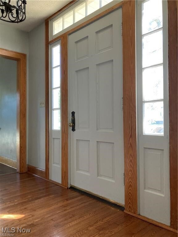 Foto del edificio - 227 Crescent Dr