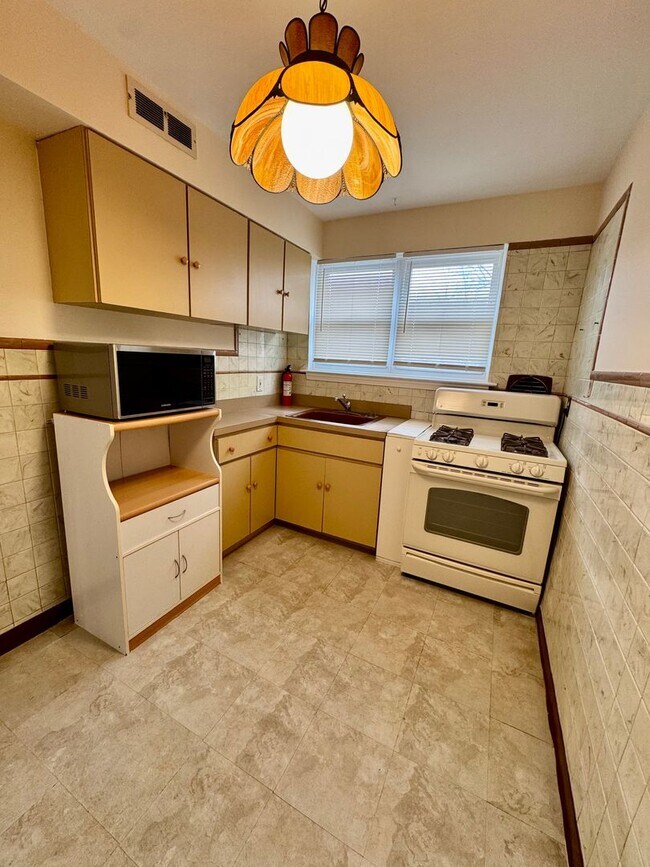 Foto del edificio - East Oak Lane 3 Bedroom