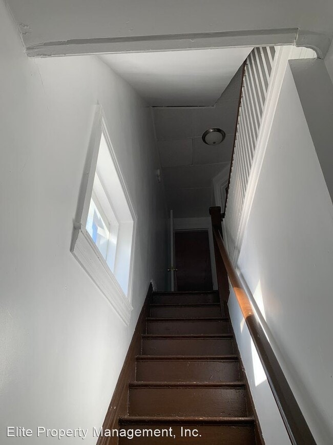Building Photo - 1 br, 1 bath House - 843 Linden Avenue Apt #2