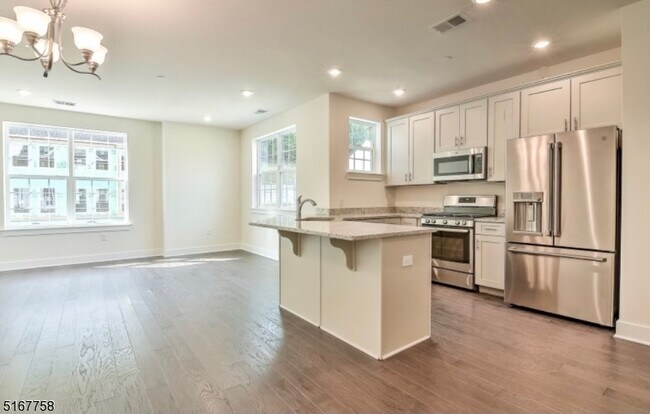 Foto del edificio - 431 Parkview Ln