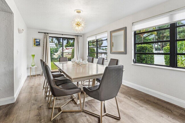 Foto del edificio - 2101 N Palm Cir