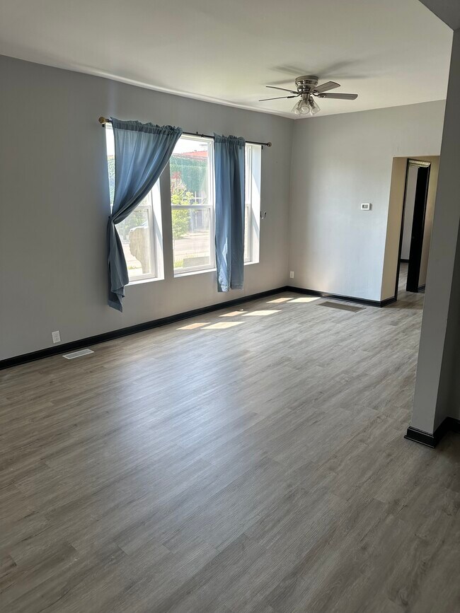 Living/Dinning Room - 1556 S Spaulding Ave
