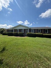 Building Photo - 3350 Sango Rd
