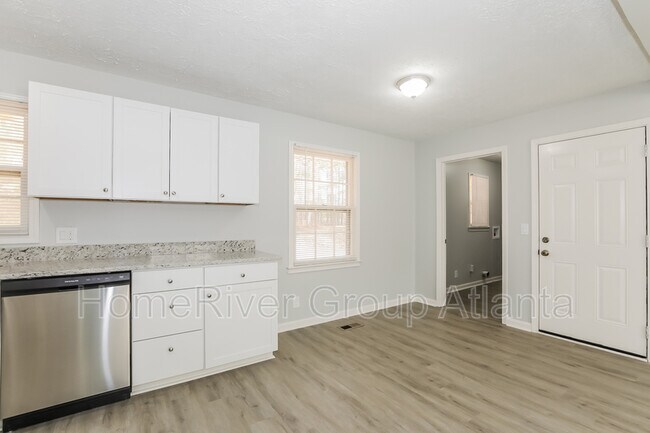 Building Photo - 1185 Bradley Gin Rd