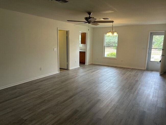 Building Photo - 289 Deltona Blvd