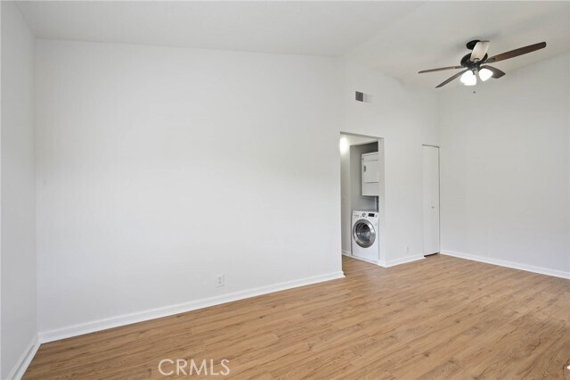 Foto del edificio - 68 Flor De Sol