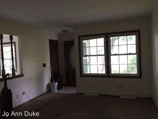 Building Photo - 171 Pembroke Way