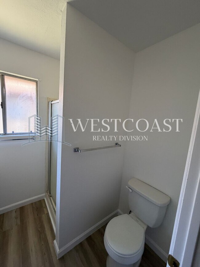 Foto del edificio - 2 Bed / 2 Bath Duplex-Style Home on Quiet Cul-de-Sac – Hemet